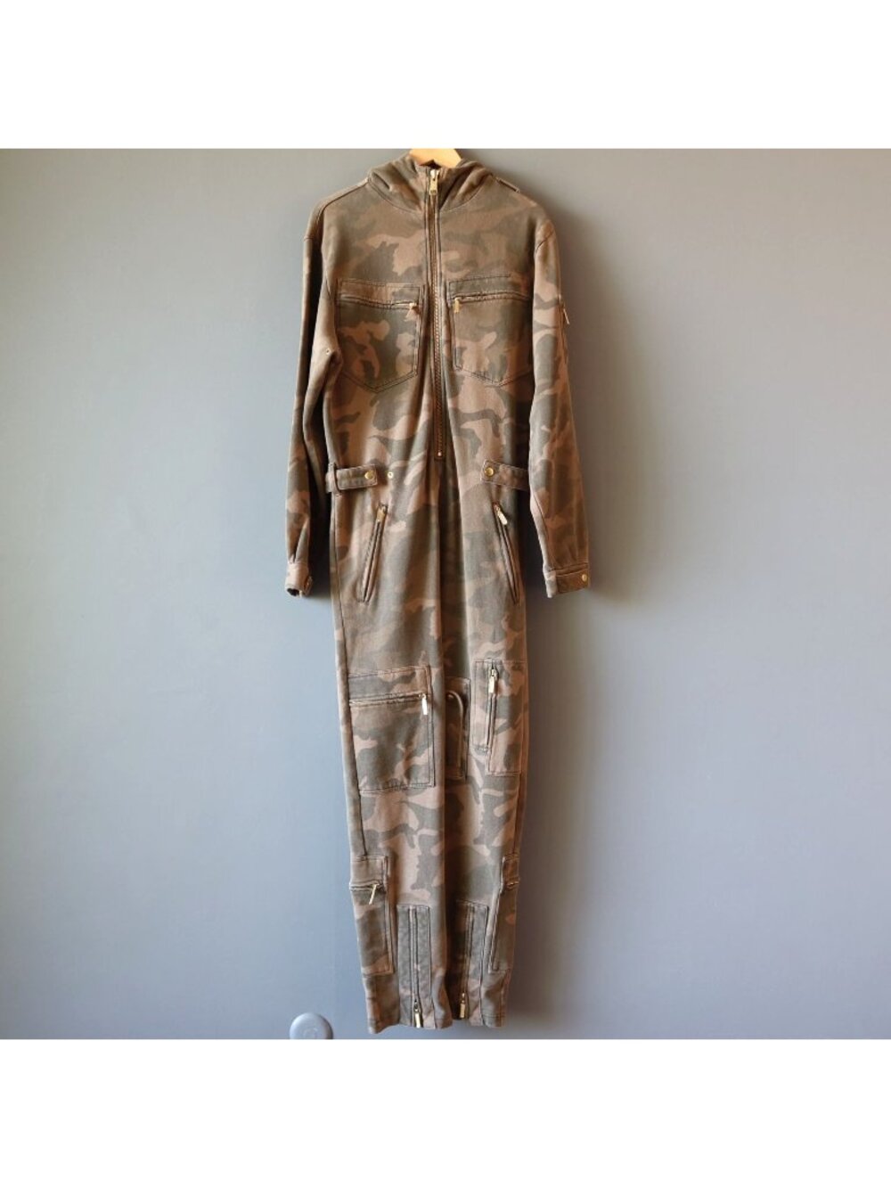 Kith Camouflage Fleece Hooded Jumpsuit Flight Suit Desert Camo Zip Utility XS